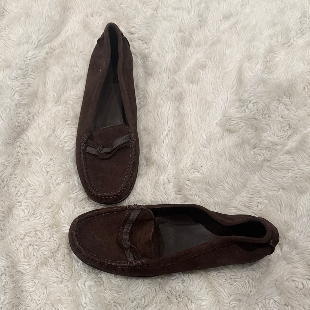 L.L. Bean‎ Brown Suede Loafers Woman’s Flats Size 7.5